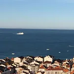 Atlantic Dream View - For 4 With Amazing Sea Views In Great Location *