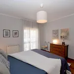 Atlantic Dream View - For 4 With Amazing Sea Views In Great Location *