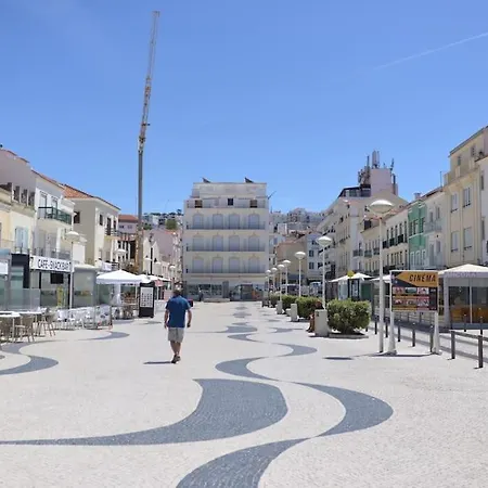 Apartamento Atlantic Dream View - For 4 With Amazing Sea Views In Great Location Nazaré