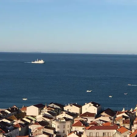 Atlantic Dream View - For 4 With Amazing Sea Views In Great Location *